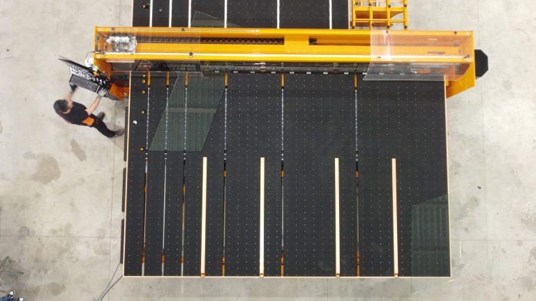 LAM-BA: Solution for laminated glass railing cutting